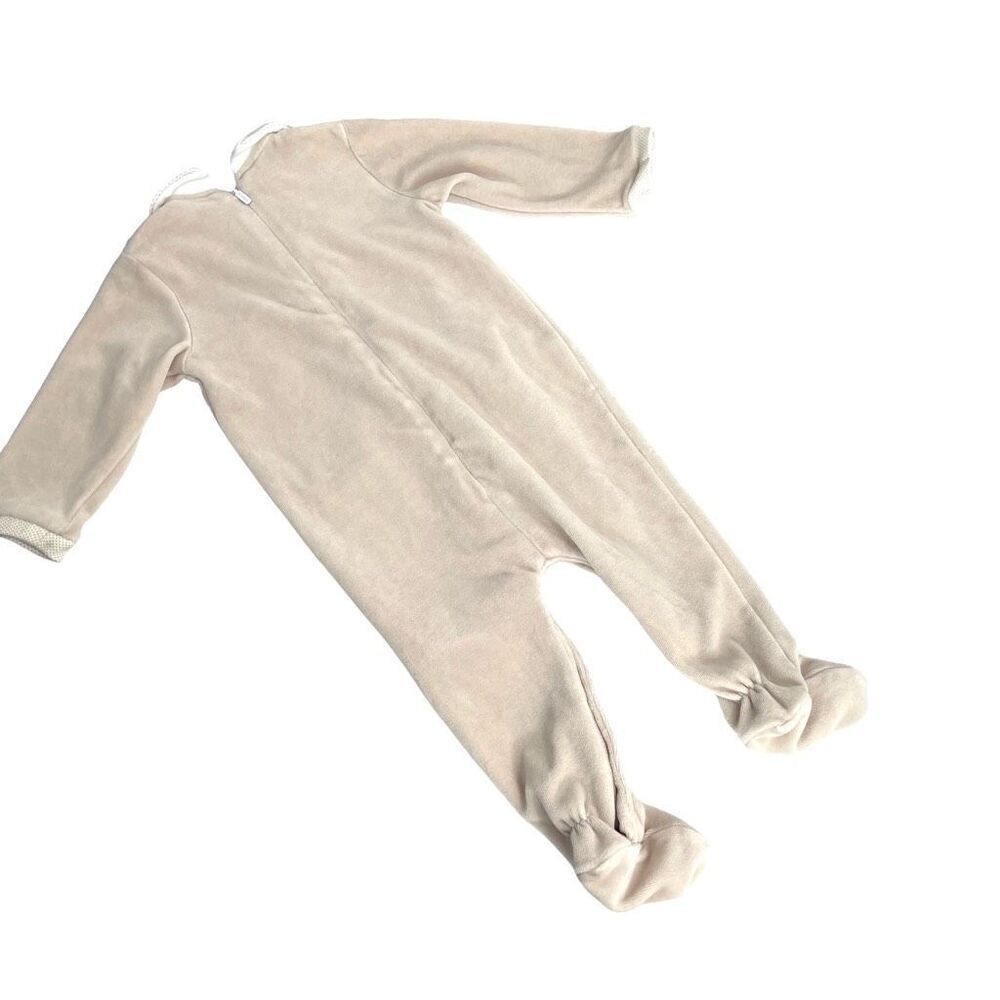 Mayoral velvet‎ footie pajama bodysuit Size 6-9M neutral beige sheep - Picture 7 of 10